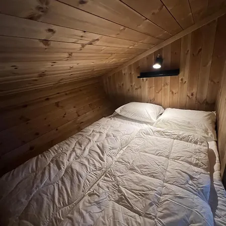 Charming And Modern Ski-in Ski-out