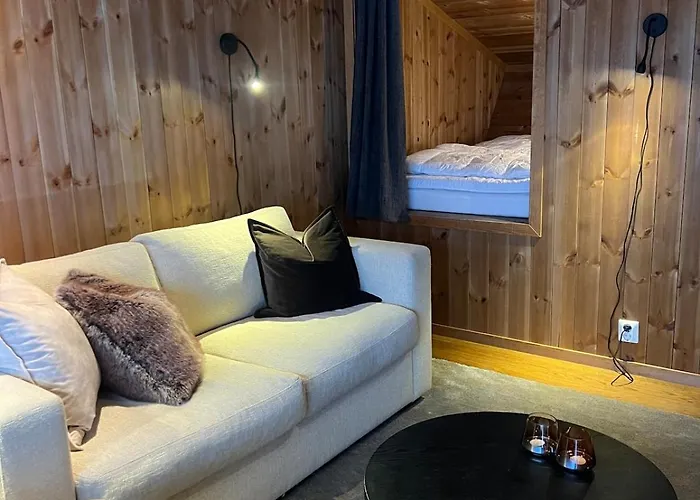 木屋 Charming And Modern Ski-in Ski-out *