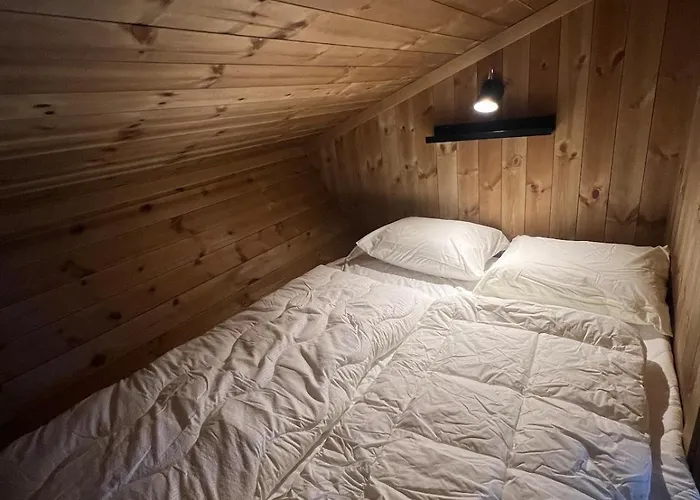 Charming And Modern Ski-in Ski-out